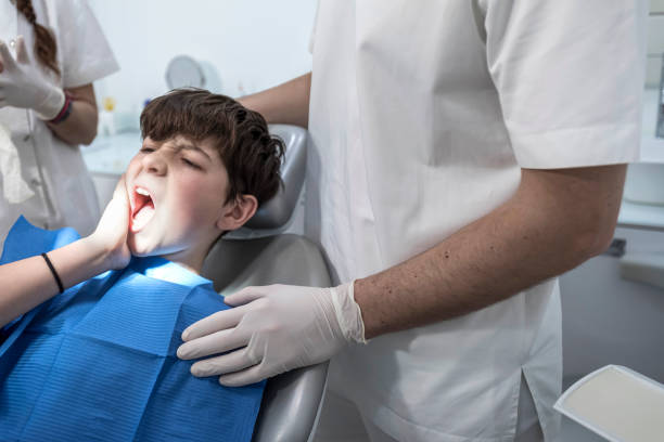 Best Emergency Tooth Extraction in Ankeny, IA